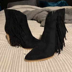 Lauriebelles Old Town Fringe Heel Boot. OBO